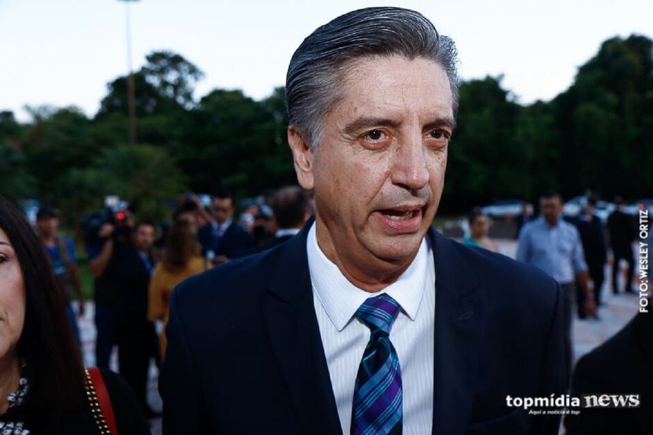 Dagoberto diz não defender presos, somente benefício 