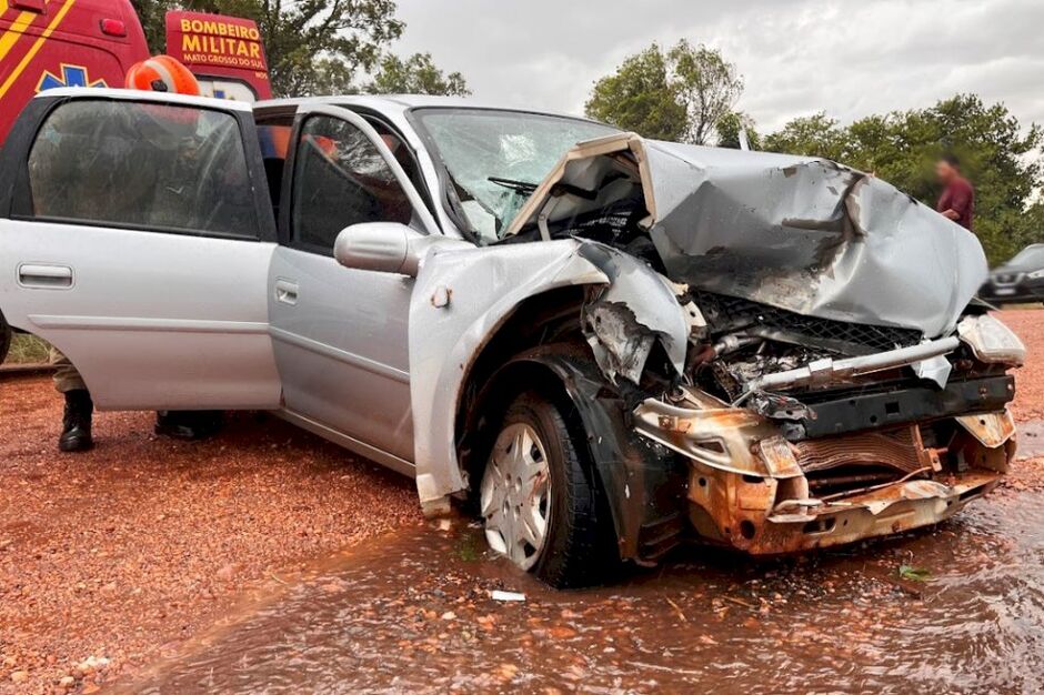 A colisão ocorreu entre uma Toyota/Band e um Chevrolet/Classic, que era conduzido por Valderice