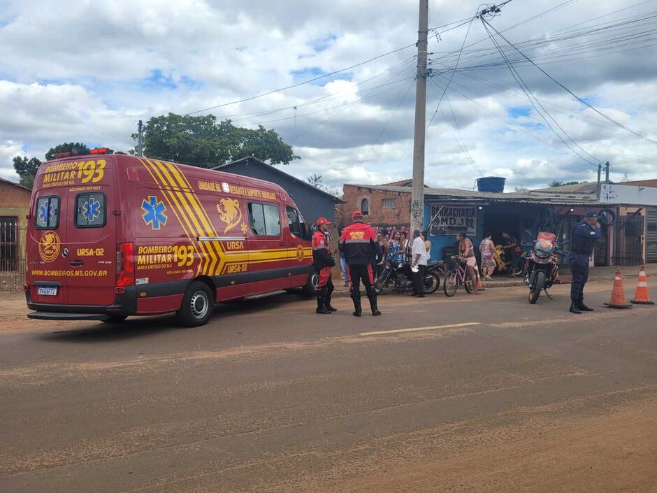 Corpo de Bombeiros atendeu a vítima de atropelamento