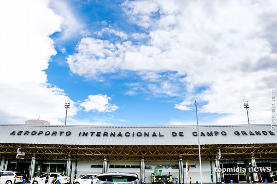 As comitivas visitaram as instala&ccedil;&otilde;es do Aeroporto, incluindo o terminal de cargas inoperante