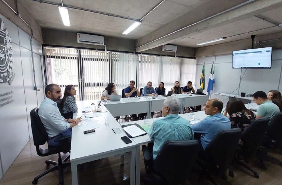 Apresenta&ccedil;&atilde;o de contratos vai durar 13 dias 
