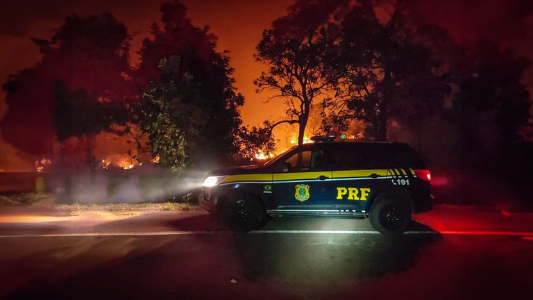 Segundo autoridades, a meta é evitar que a fumaça das queimadas provoque acidentes de trânsito