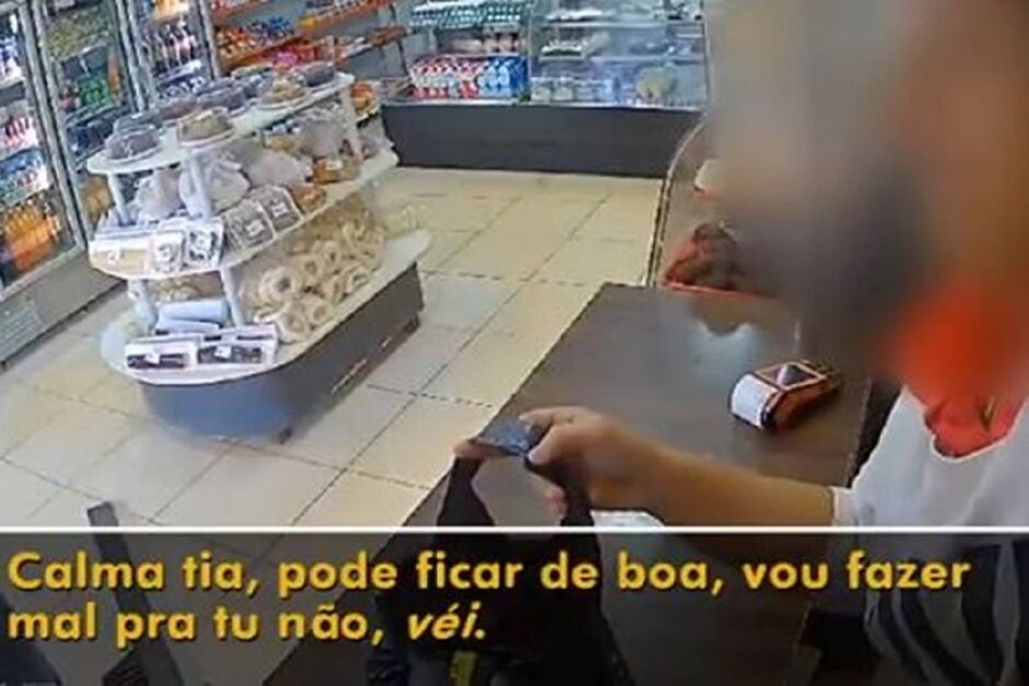 Ladrão pede para atendente ficar ''de boa''