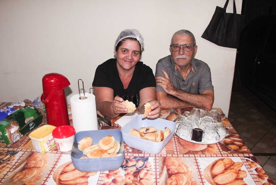 Márcia ama cozinhar e adora ver as pessoas se deliciando com seus pães de queijo gourmet