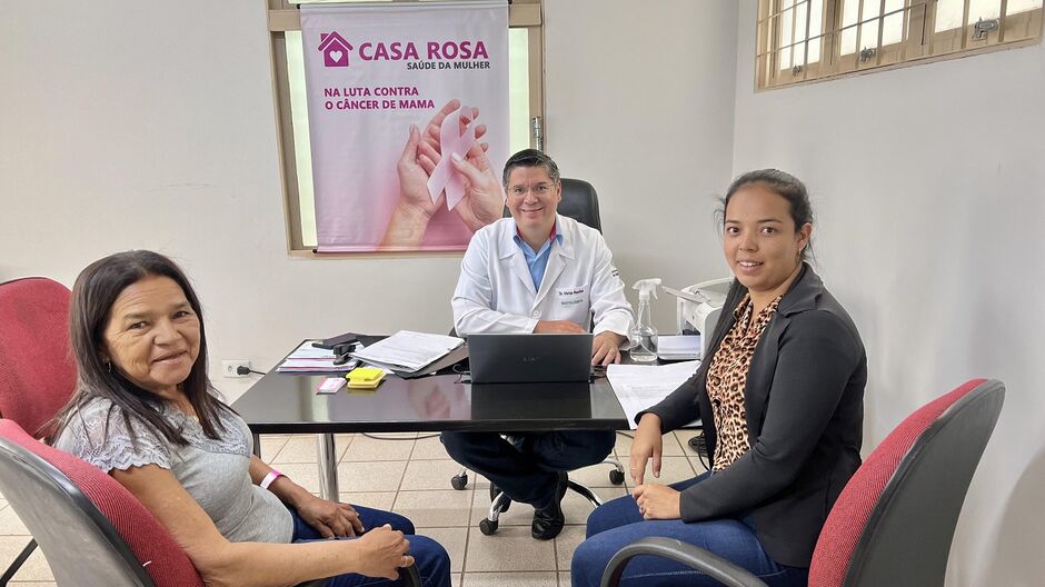 Vereador Victor Rocha lidera trabalho na Santa Casa 