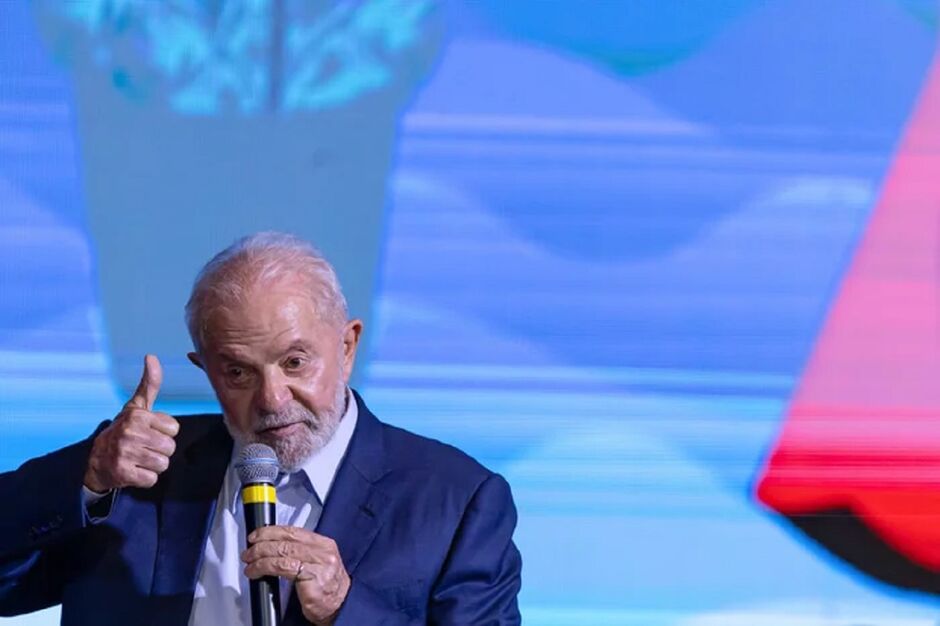 Lula sanciona lei que taxa compras até R$ 250 