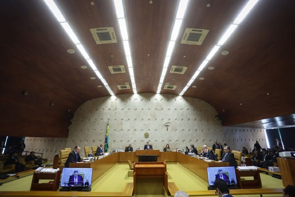 STF descriminalizou porte de maconha para uso pessoal 