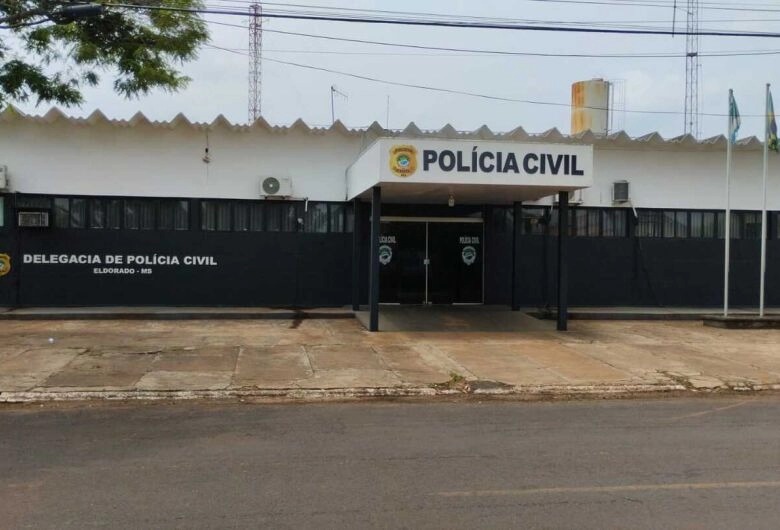 Adolescente é esfaqueado por paraguaio durante discussão em posto de combustível em Eldorado