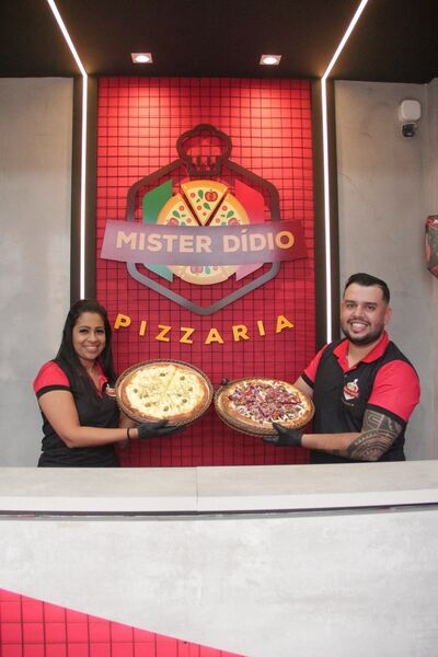 Primos, Geovane e Laura trabalham juntos pelo crescimento da Mister Dídio