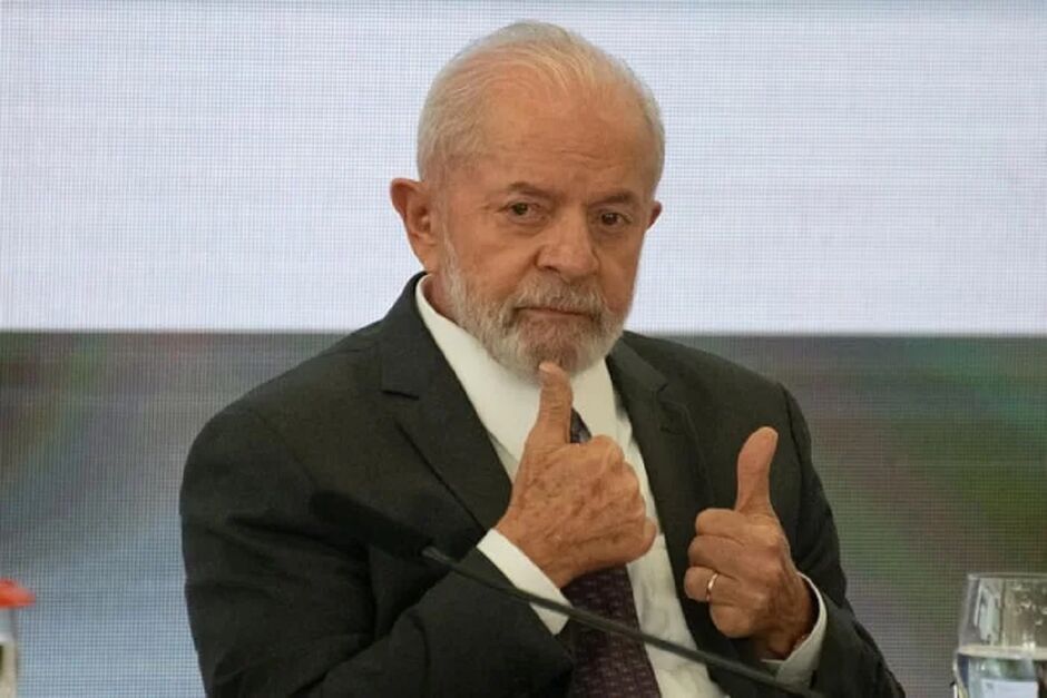 Lula tem governo aprovado pela maioria 