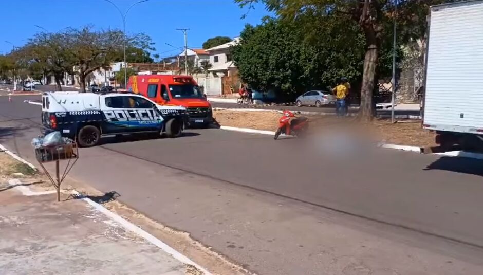 Acidente aconteceu no início da tarde