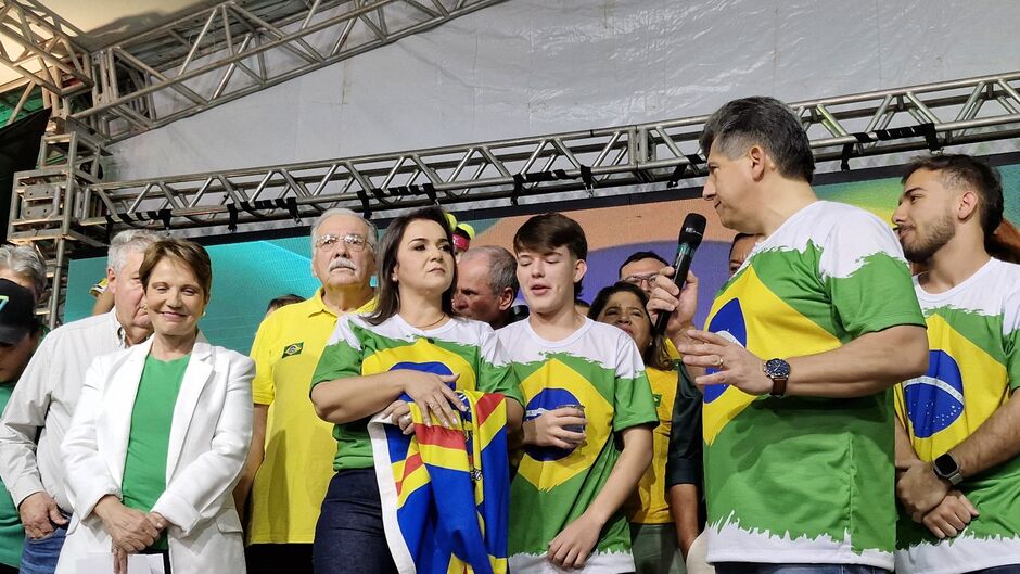 Adriane Lopes durante lançamento da pré-candidatura 