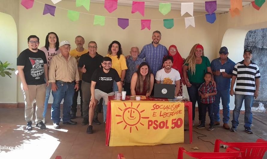 Membros do PSOL durante convenção 