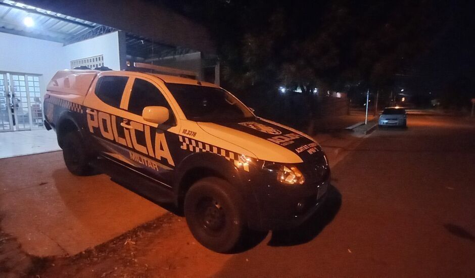 Com 'diabo no couro' homem é preso por ameaçar policiais de morte em Três Lagoas
