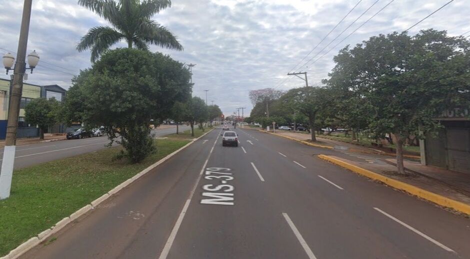 Rale e rola a céu aberto é 'interrompido' e casal é preso em Dourados