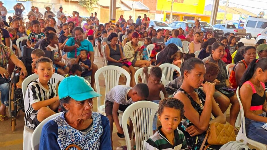 Cerca de 100 mães foram convidadas para o evento