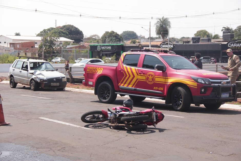 Tanto o Corpo de Bombeiros quanto o Samu foram acionados