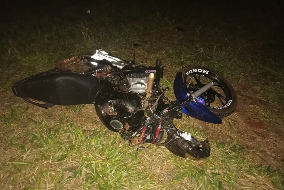 Batida destruiu motocicleta perto de Nova Andradina 