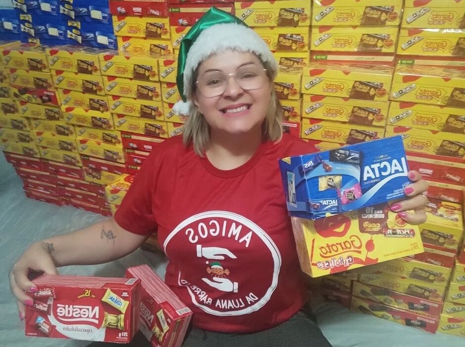 Bombons são distribuídos em bairros de Campo Grande