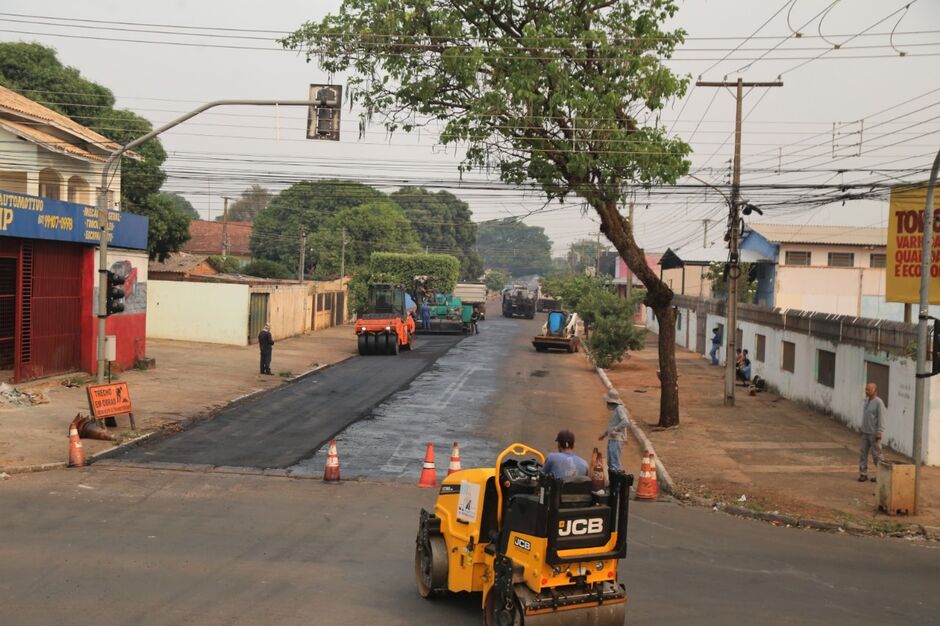 Ruas começaram a ser recapeadas na região das Moreninhas 