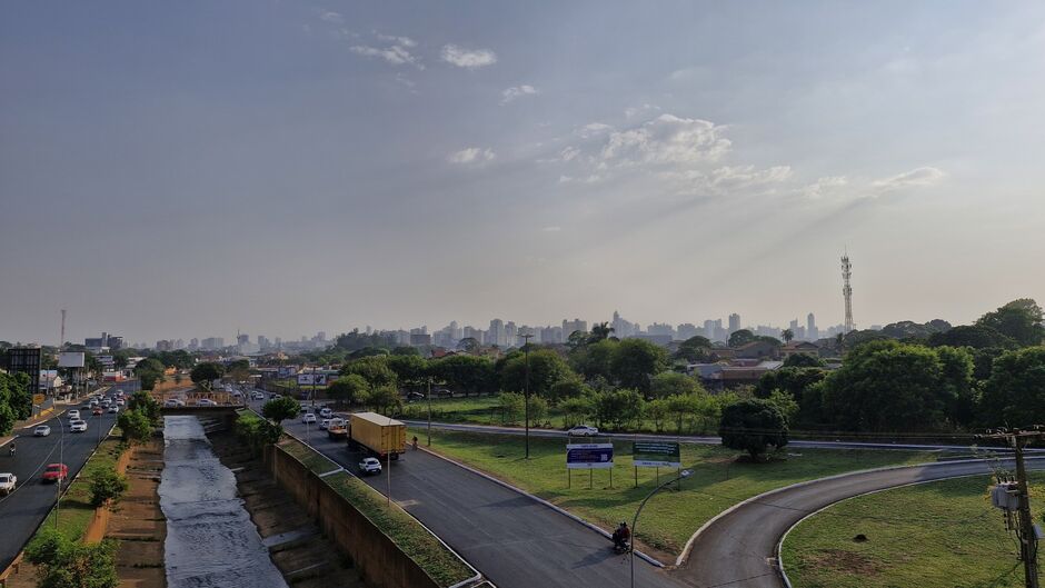 Segunda-feira (30) amanhece seco, sem probabilidade de chuva e com altas temperaturas