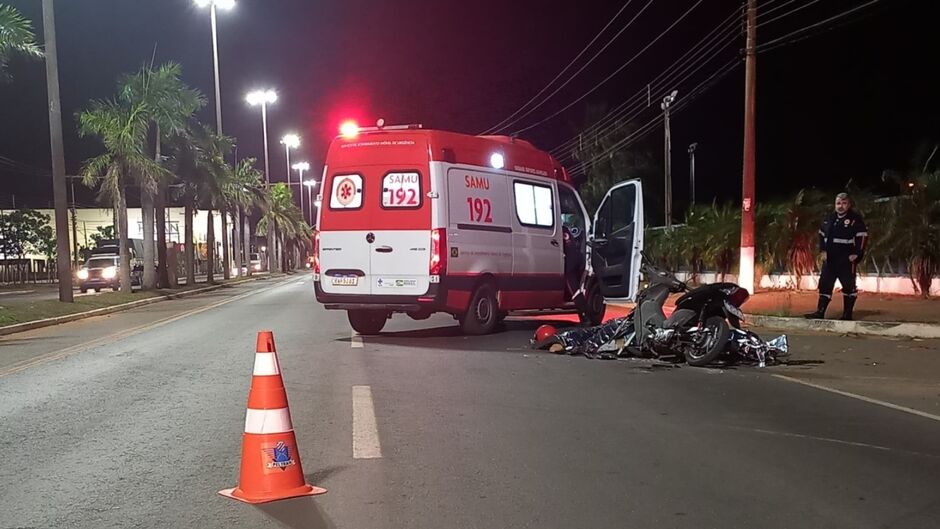 O acidente aconteceu por volta das 23h