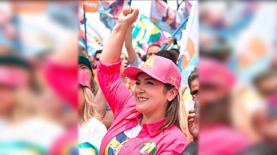 Adriane lidera e Rose é mais rejeitada, diz pesquisa 