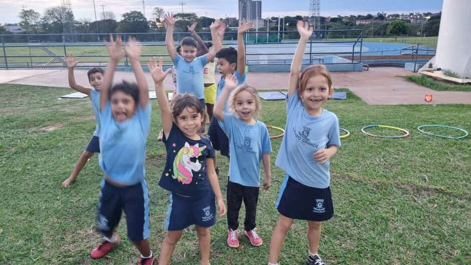 Cristiane e seus treinandos