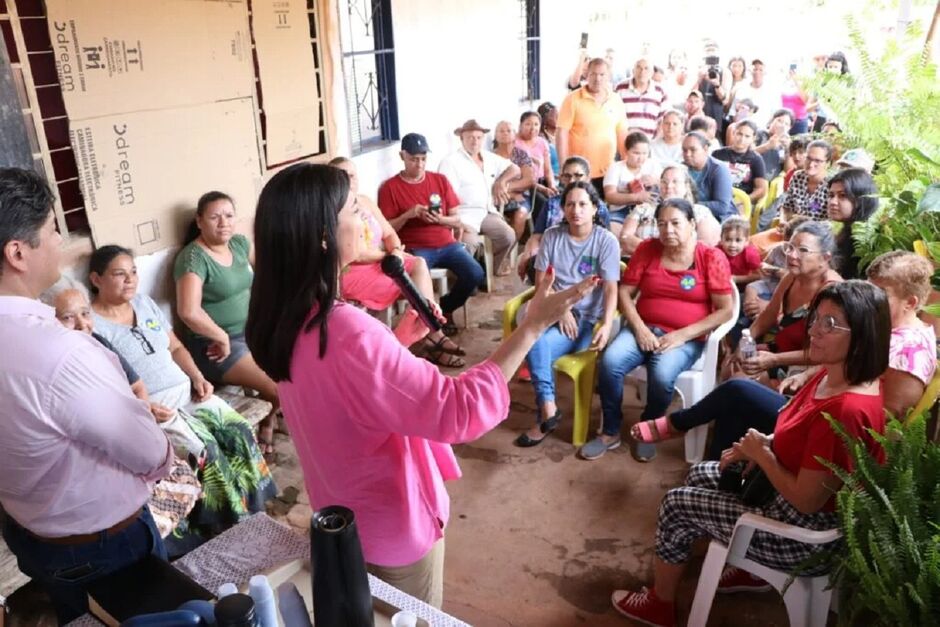 Rose ouviu demandas dos moradores do distrito 