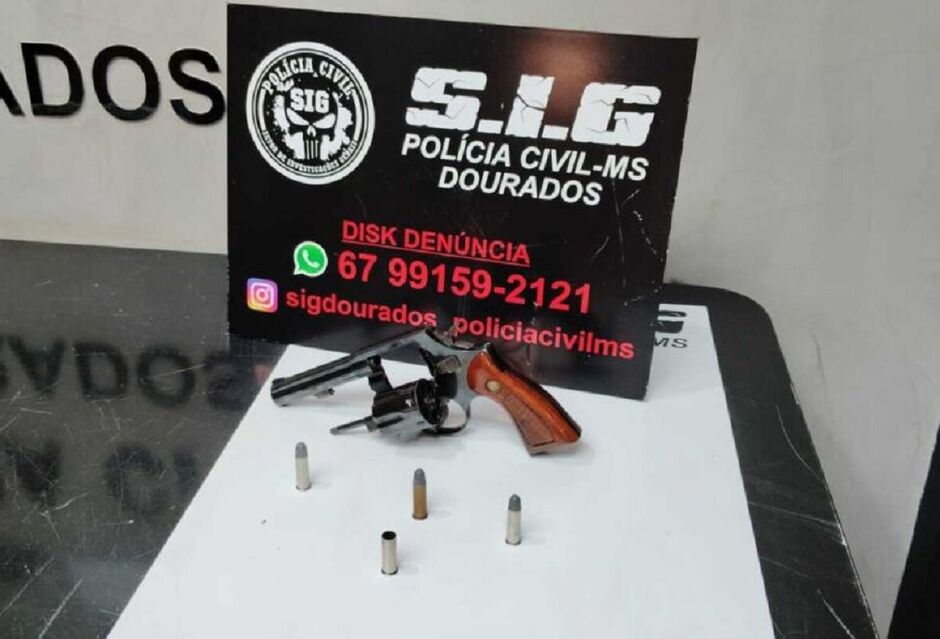 Arma usada no crime foi apreendida