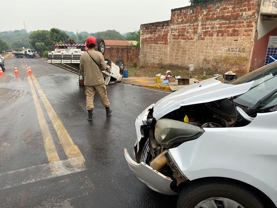 Acidente aconteceu em cruzamento sinalizado de Aquidauana