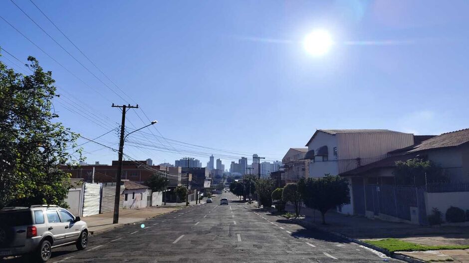 Em Campo Grande, o dia apresenta mínima de 23°C