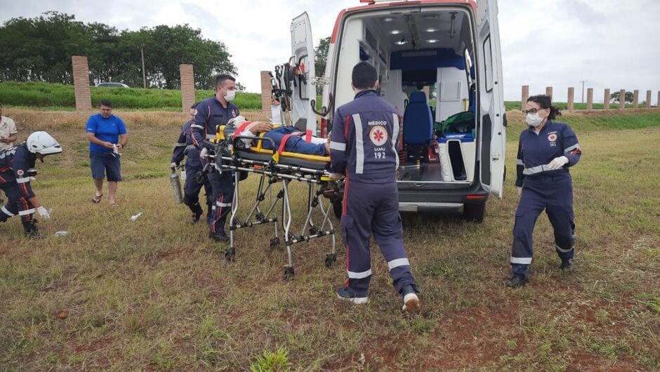 Momento em que a vítima é socorrida