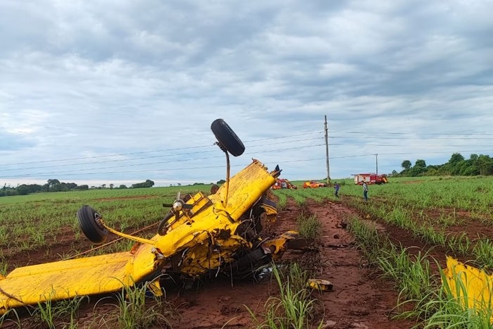 Piloto morre após queda de avião de pequeno porte em Goiás