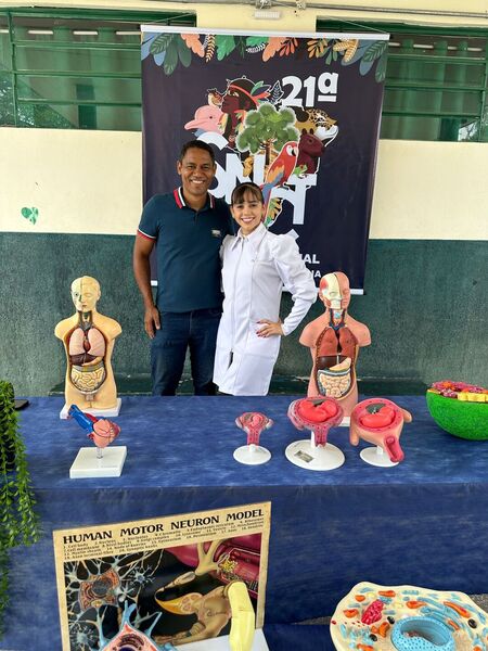 Evento de biologia e química em escola de Camapuã aborda temas sobre a vida e a realidade humano 