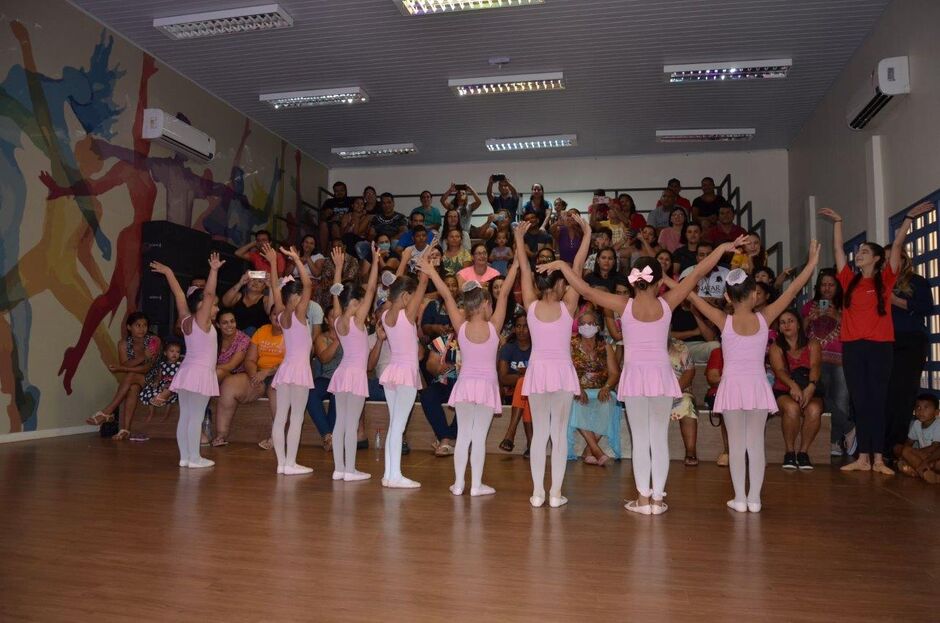 Alunos da Orquestra do Sesc Lageado 