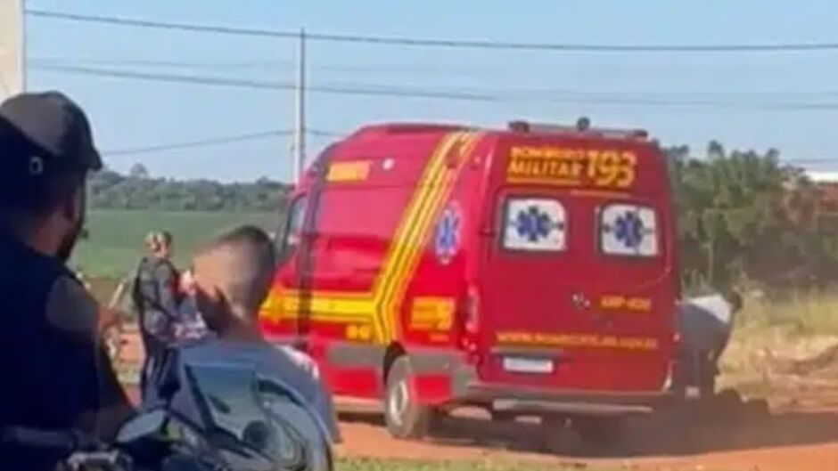 O Corpo de Bombeiros socorreu a vítima que está internado no Hospital Regional de Ponta Porã