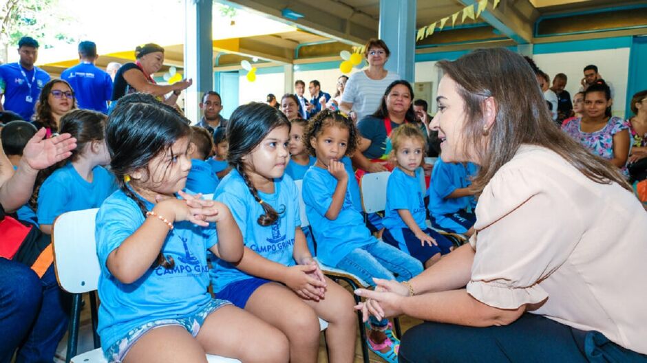 Prefeita celebrou conquistas recentes na Educação 