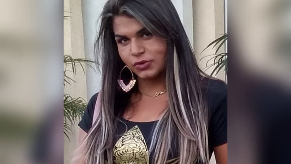 Travesti da foto é Pamela Mirella, queimada pelas rivais na Vila Carvalho