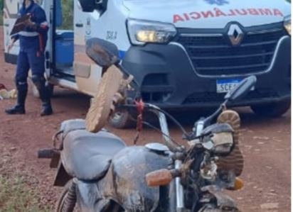 Mulher perde controle de moto e sofre grave acidente na MS-345, em Aquidauana 