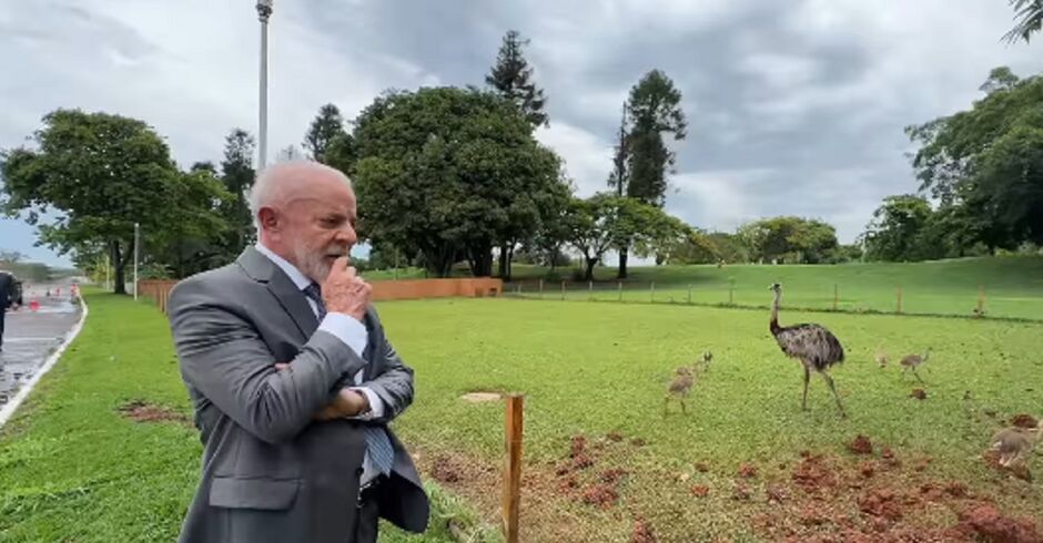 Lula vê popularidade ruir 