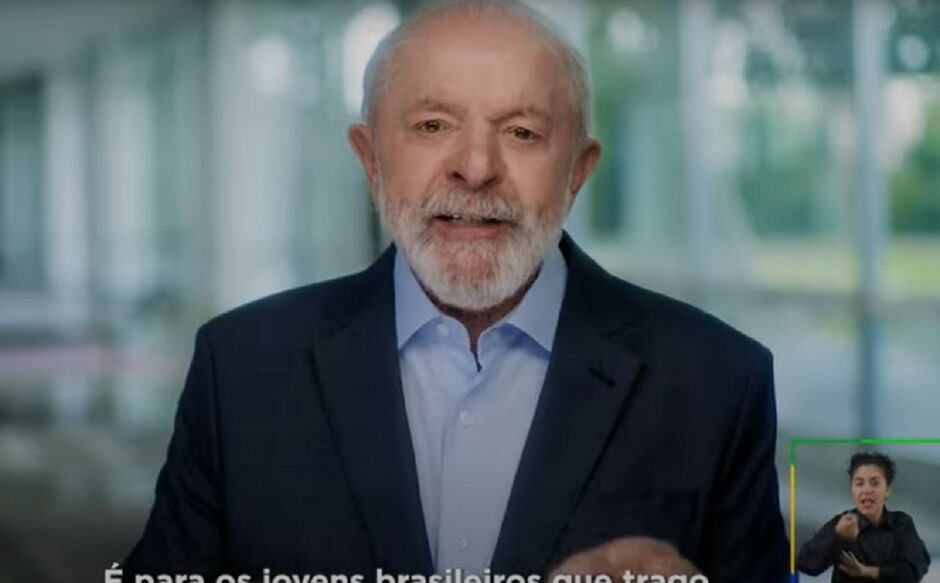 Lula fez propaganda em cadeia nacional 