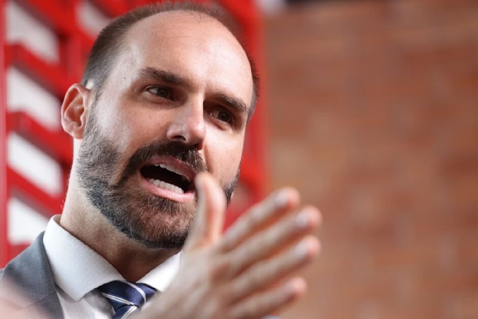 Deputado ficará sem salário durante afastamento 
