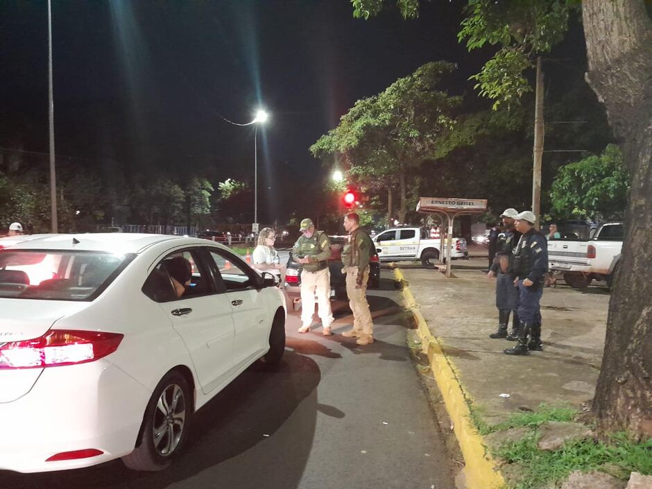 Operação teve como objetivo reforçar a segurança no trânsito