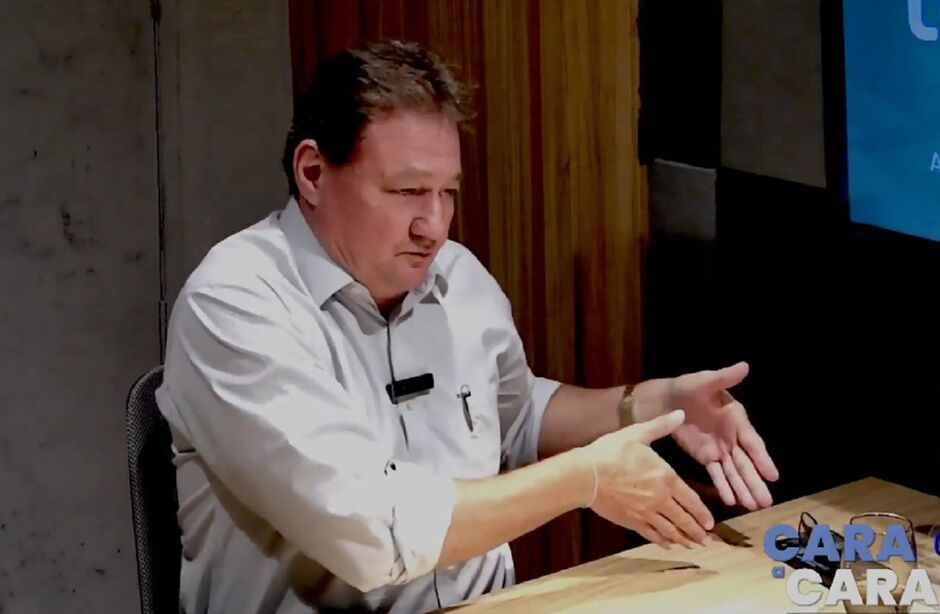 Secretário diz que Município está acima de ideologias