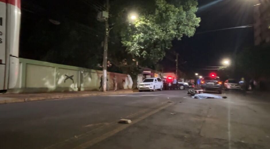 Motociclista morreu no local