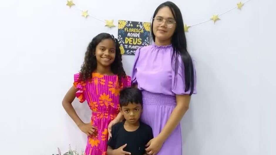 Evely Fernanda, de 13 anos, morreu nesta terça-feira (22), cinco dias após o irmão, Luís Fernando, de 7 anos