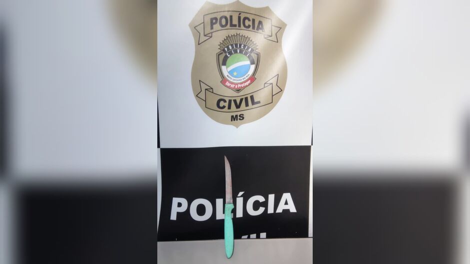 Faca usada no crime foi apreendida
