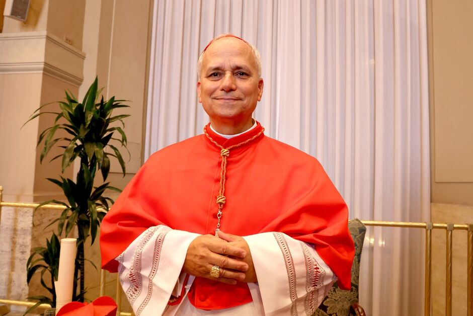 Robert Francis Prevosti é americano