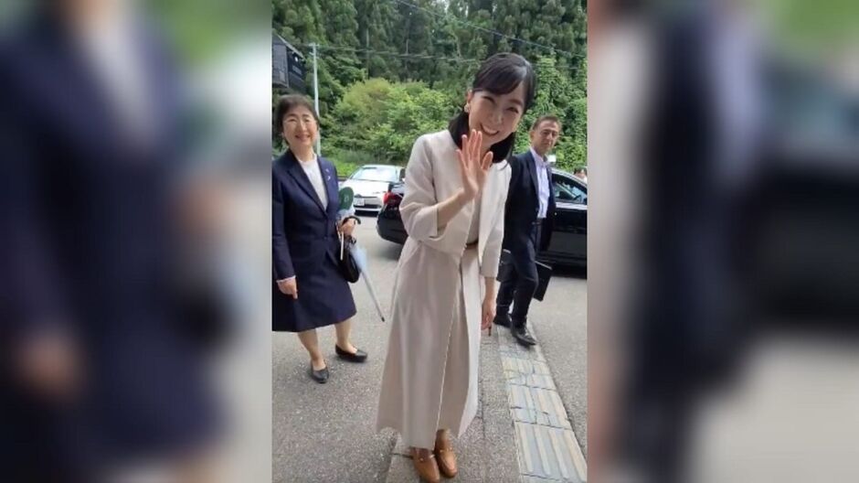 Princesa do Jap&atilde;o visita escola em Campo Grande